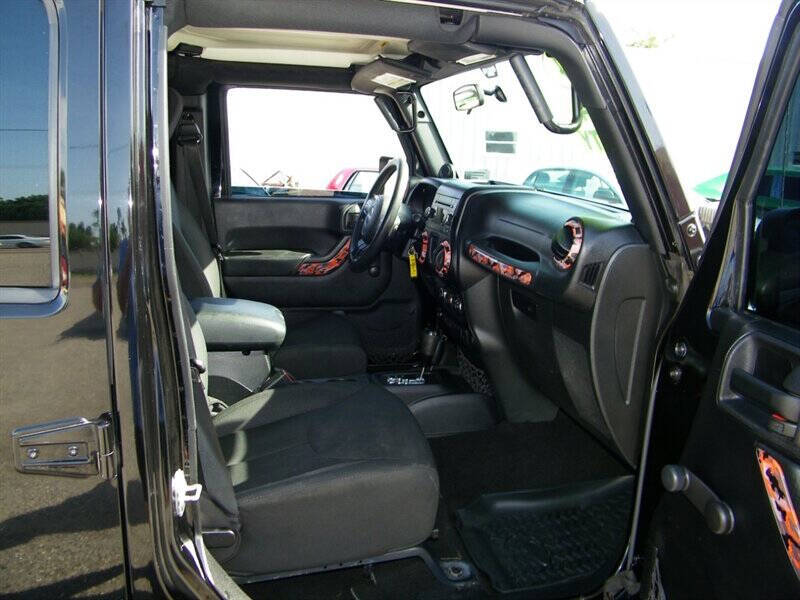 2014 Jeep Wrangler Unlimited Sport