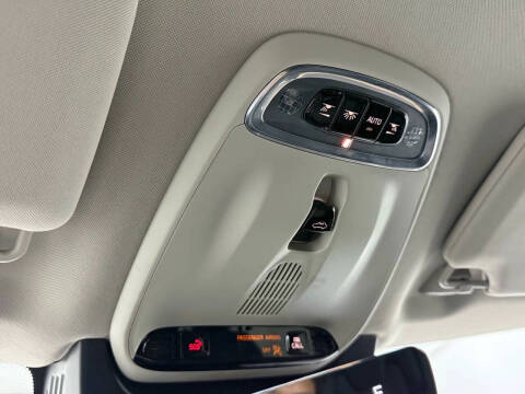 2021 Volvo XC90 T5 Momentum