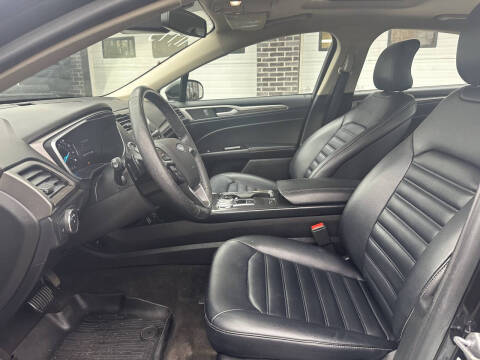 2019 Ford Fusion SEL