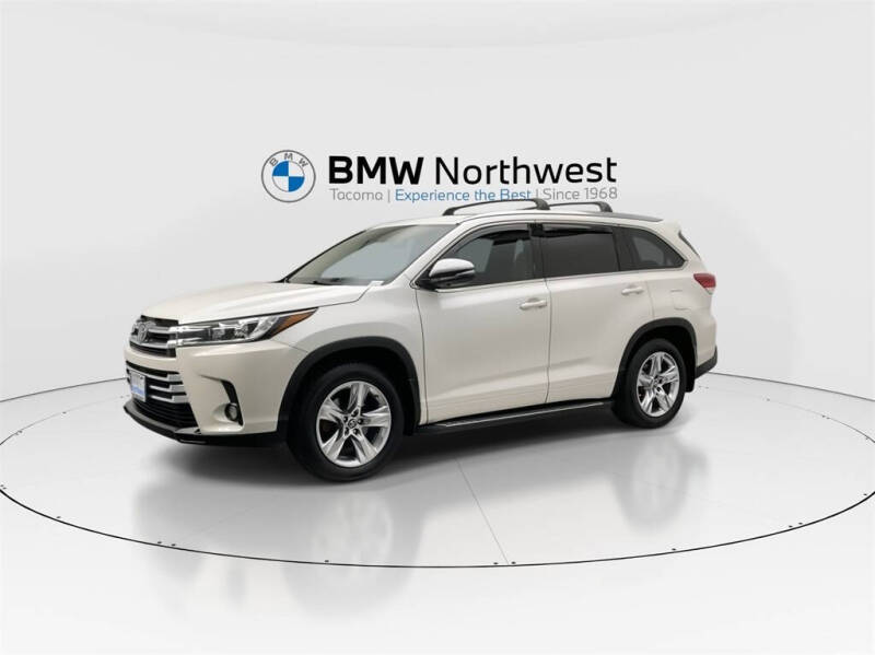 2017 Toyota Highlander