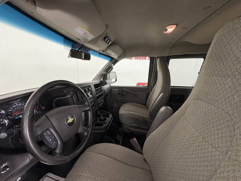 2021 Chevrolet Express LS 3500