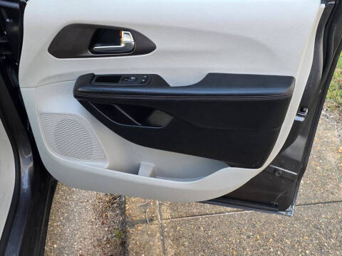 2019 Chrysler Pacifica Touring L