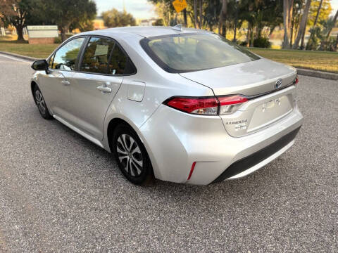 2022 Toyota Corolla Hybrid LE