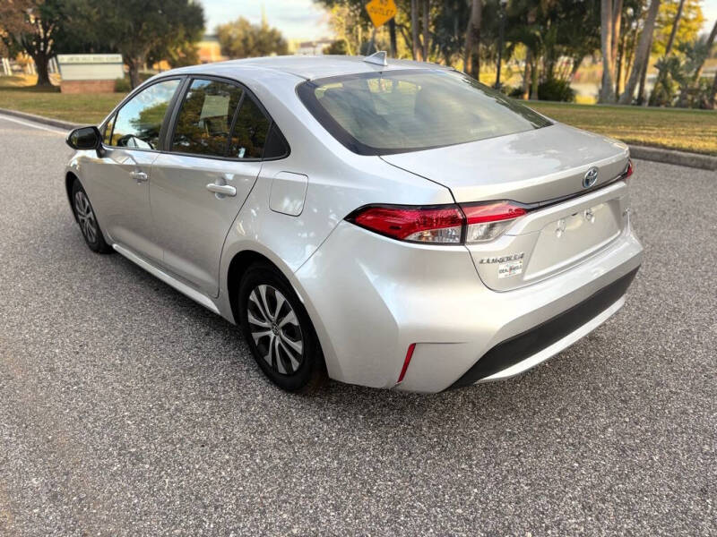 2022 Toyota Corolla Hybrid LE