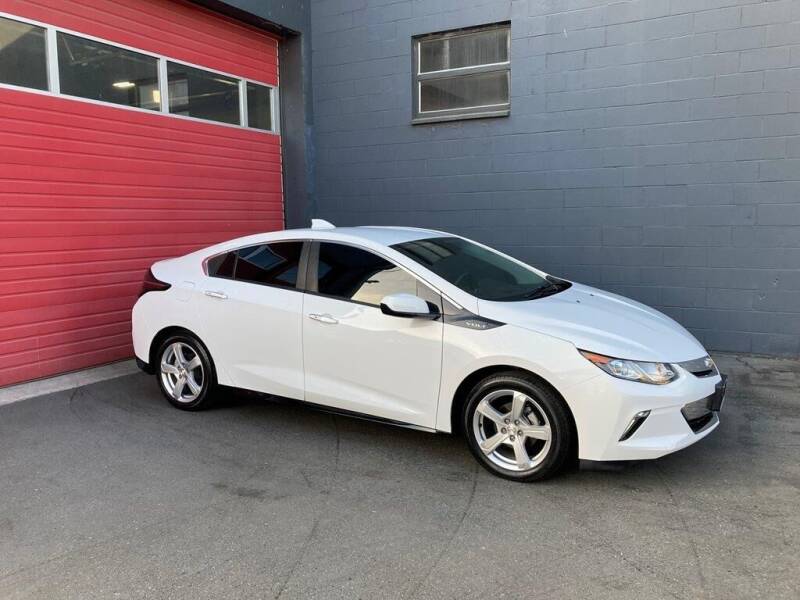 2018 Chevrolet Volt for sale at Paramount Motors NW in Seattle WA