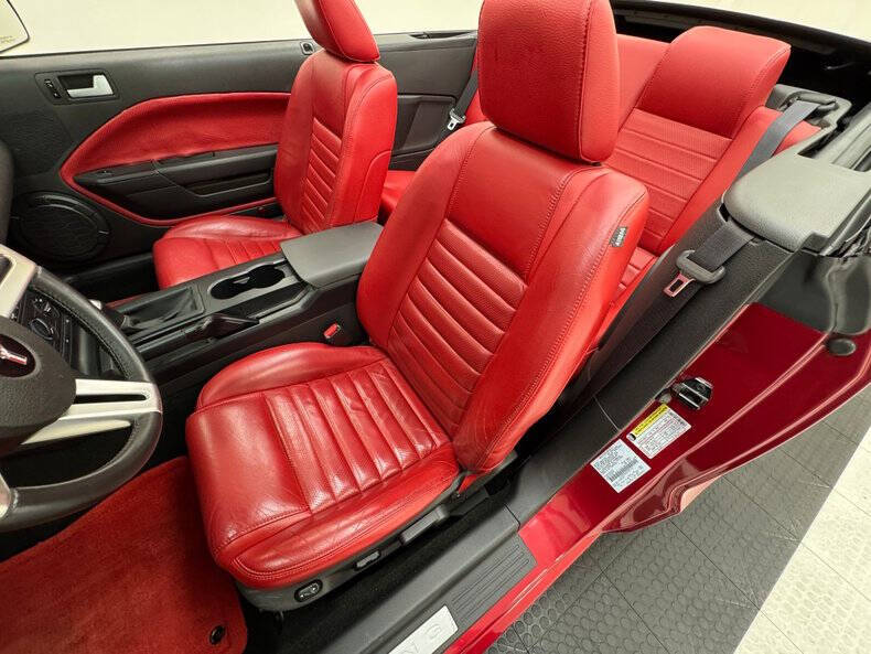 2005 Ford Mustang