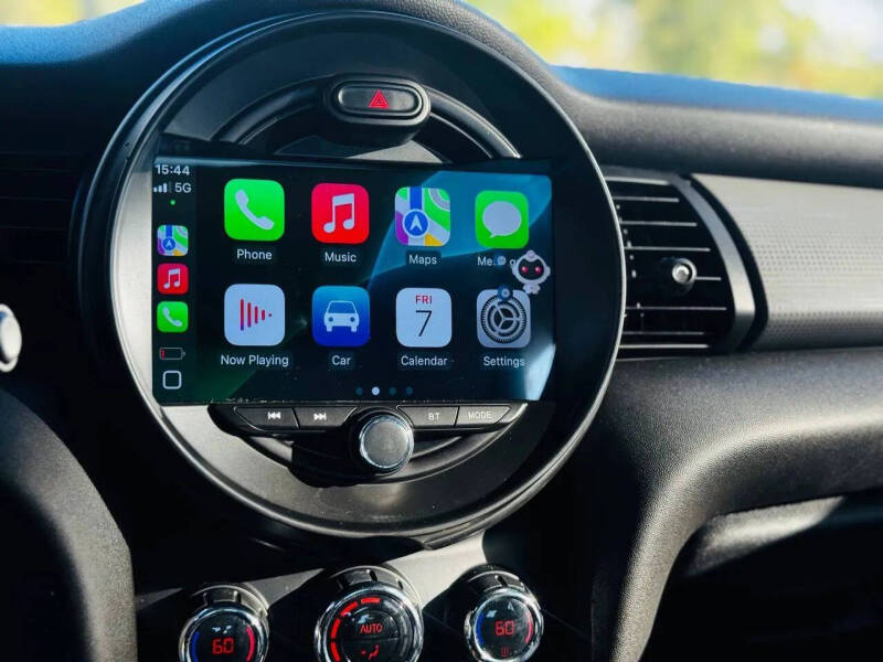 2015 MINI Hardtop 2 Door Cooper