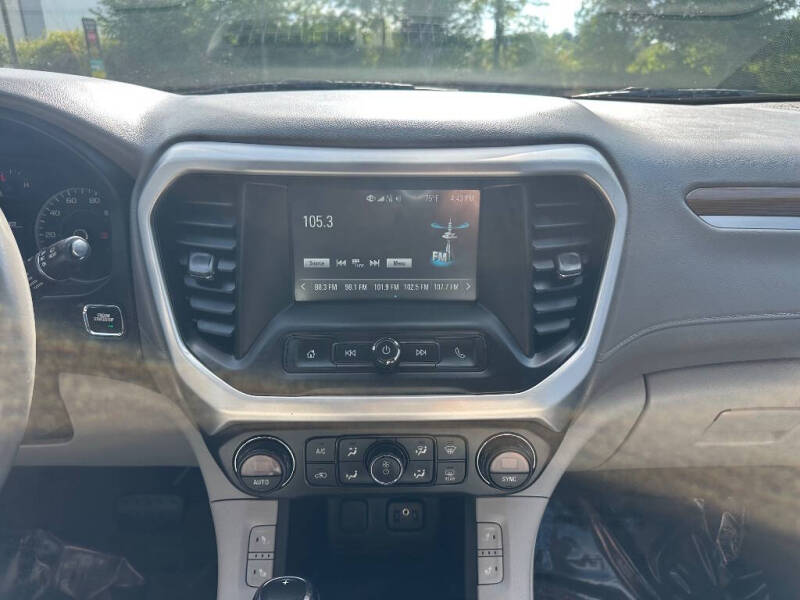 2018 GMC Acadia SLE-2