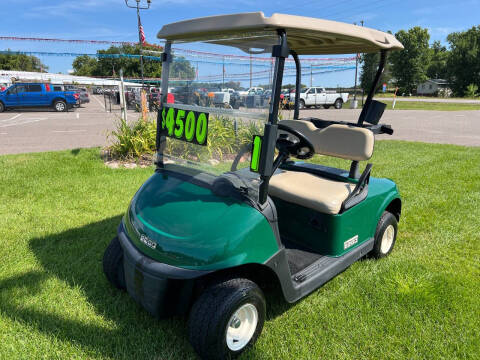 2018 E-Z-GO RXV1 for sale at Sand's Auto Sales in Cambridge MN