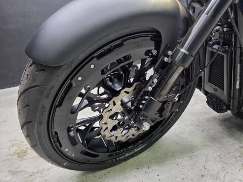 2020 Harley-Davidson Custom