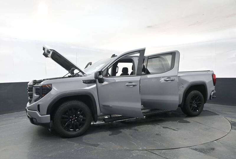 2024 GMC Sierra 1500 Elevation Standard