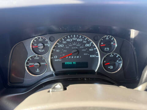 2023 GMC Savana 2500