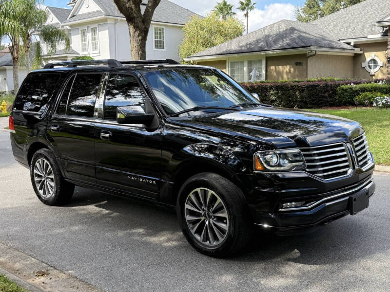 2017 Lincoln Navigator Select