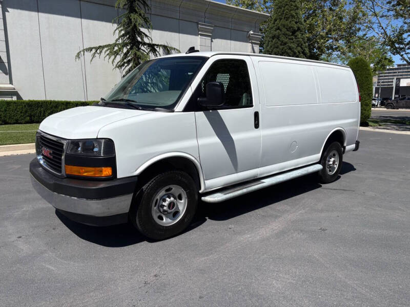 2024 GMC Savana 2500