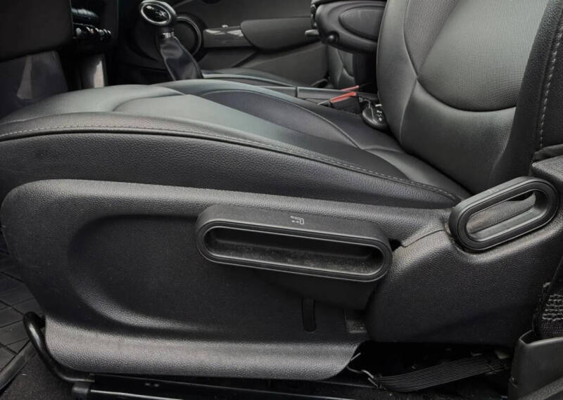 2018 MINI Hardtop 4 Door Cooper