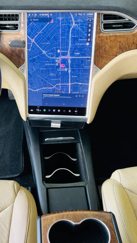 2017 Tesla Model S 90D