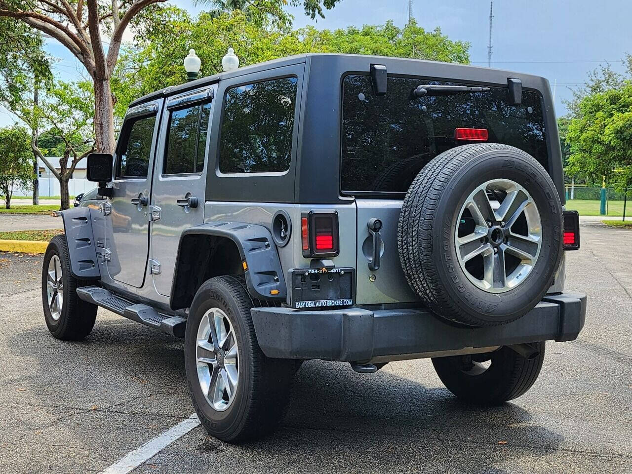 2015 Jeep Wrangler SUV / Crossover - $18,995