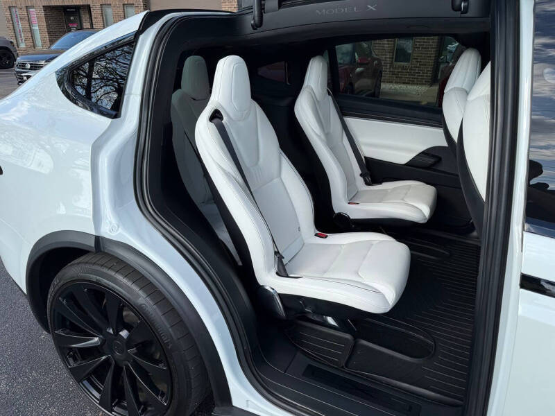 2022 Tesla Model X Plaid