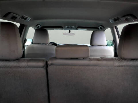 2014 Toyota Highlander LE