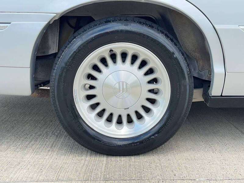 2001 Mercury Grand Marquis LS