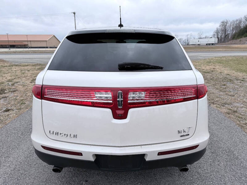 2014 Lincoln MKT Ecoboost