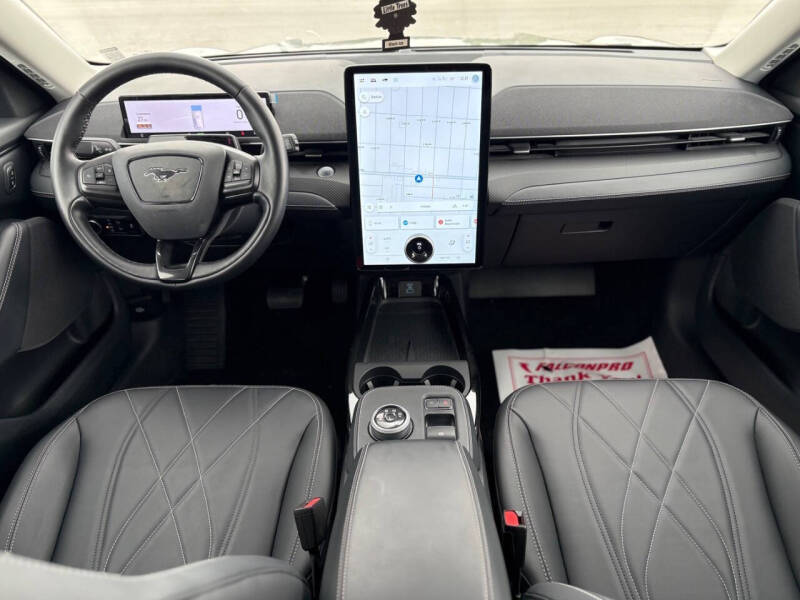 2024 Ford Mustang Mach-E Select