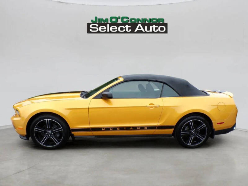 2012 Ford Mustang V6