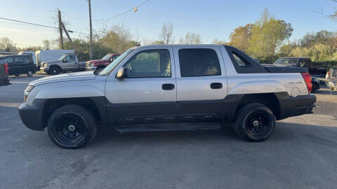 2005 Chevrolet Avalanche 1500 LS