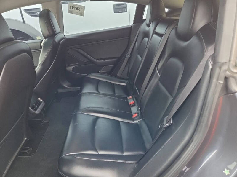2019 Tesla Model 3 Standard Range Plus