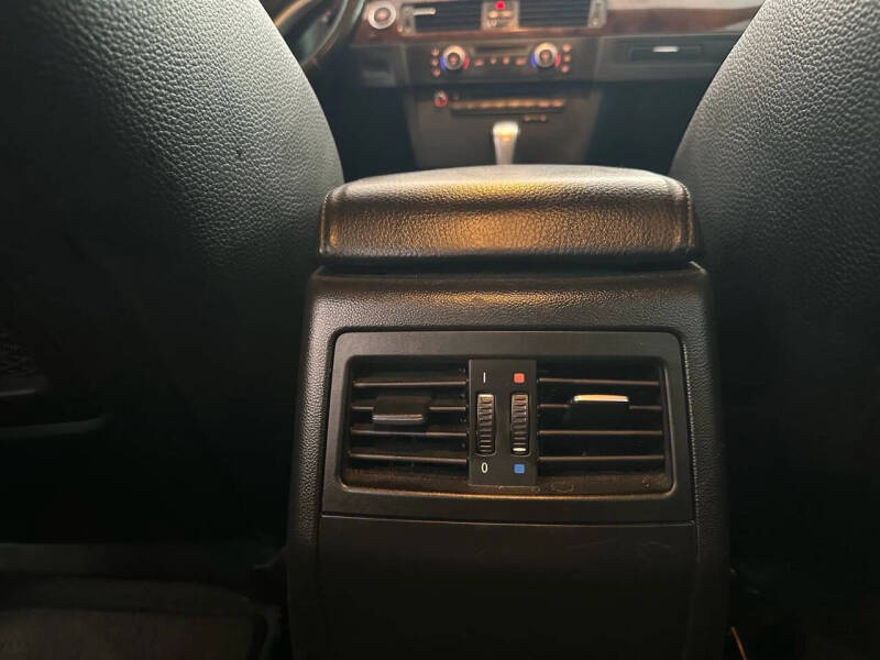 2009 BMW 3 Series 328i