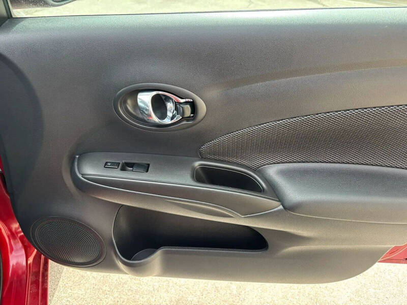 2018 Nissan Versa