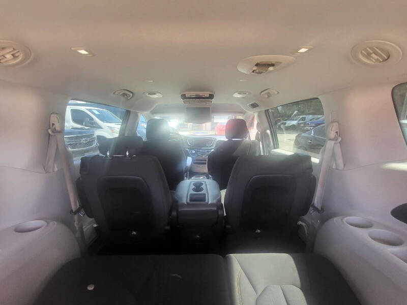 2017 Chrysler Pacifica Touring