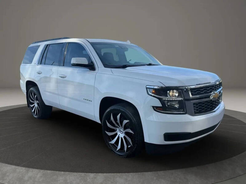 2015 Chevrolet Tahoe LT's photo