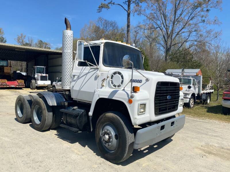 1990 Ford LNT9000 for sale at Davenport Motors in Plymouth NC