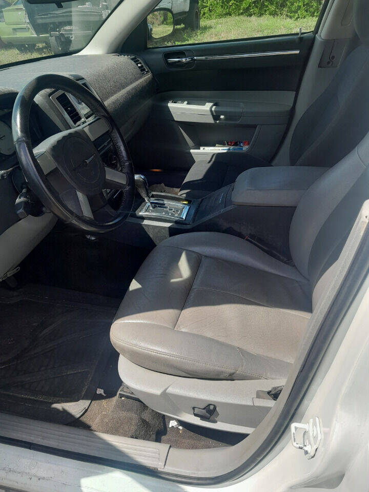2006 Chrysler 300  - $9,950