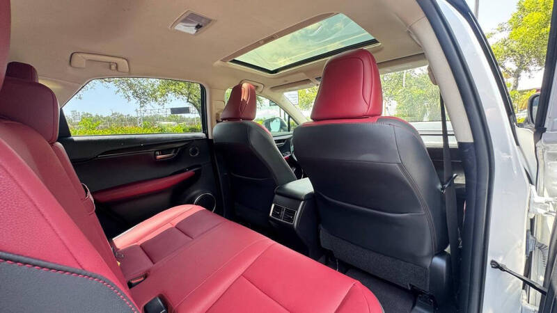 2021 Lexus NX 300