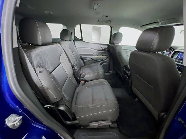 2023 GMC Acadia SLE