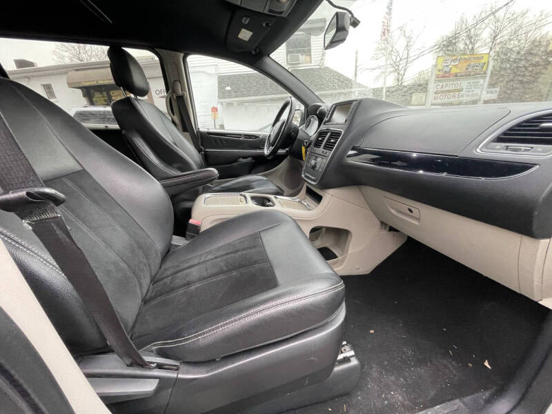 2016 Dodge Grand Caravan SXT