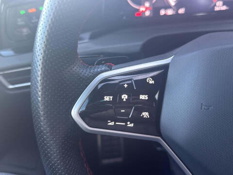 2024 Volkswagen Golf GTI S