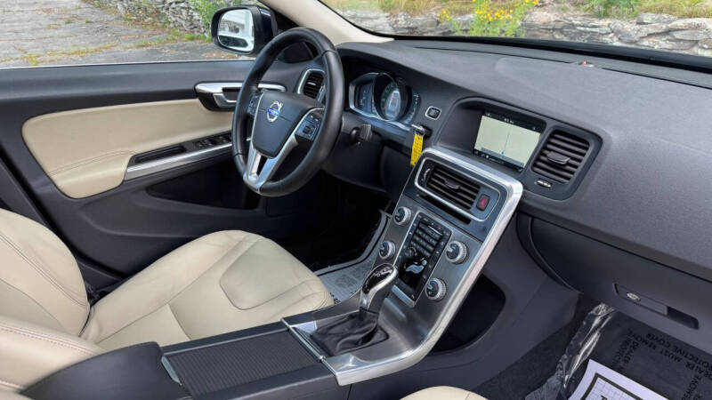 2016 Volvo S60 T5 Premier