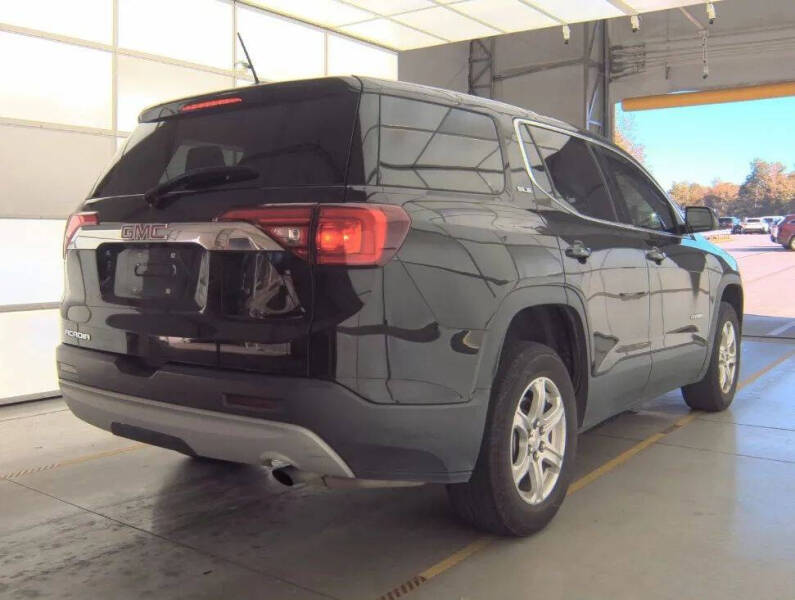 2018 GMC Acadia SLE-1