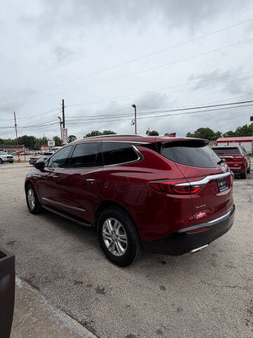 2018 Buick Enclave Essence