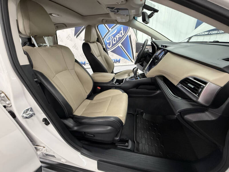 2022 Subaru Outback Limited XT