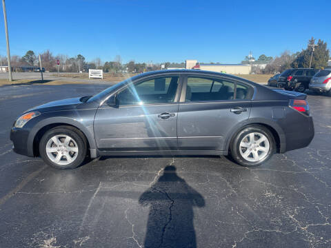 2008 Nissan Altima for sale at ROWE'S QUALITY CARS INC in Bridgeton NC