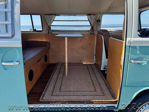 1972 Volkswagen Bus