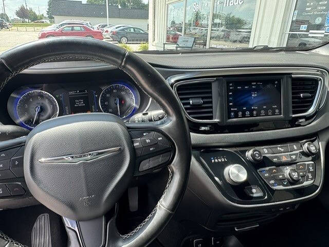 2020 Chrysler Pacifica Touring