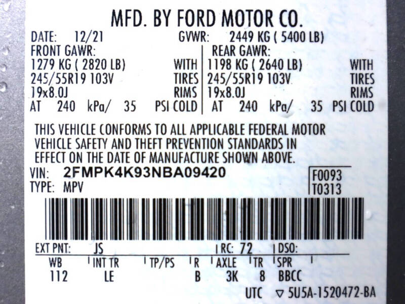 2022 Ford Edge Titanium