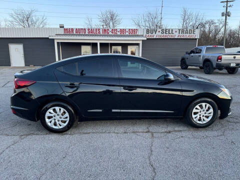 2019 Hyundai Elantra for sale at M&R Auto Sales Inc in Bowling Green KY