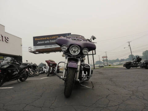2016 Harley-Davidson FLHTCUL Ultra Classic Low