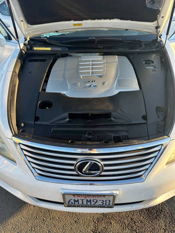 2010 Lexus LS 460